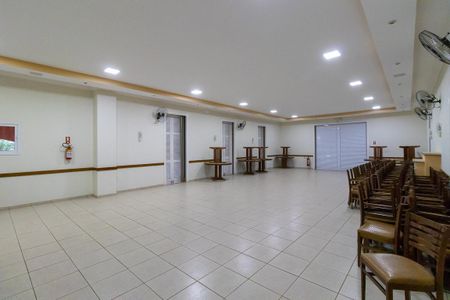 Casa de condomínio à venda com 365m², 4 quartos e 2 vagasÁrea comum - Salão de festas