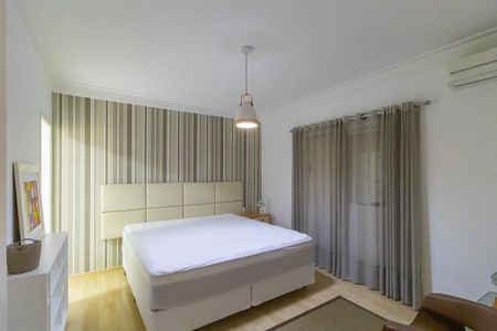 Casa de condomínio à venda com 365m², 4 quartos e 2 vagasQuarto da suíte 4 - Suíte americana