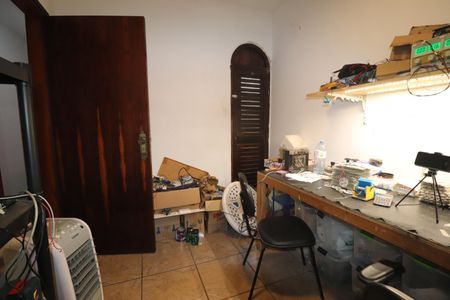 Casa à venda com 301m², 2 quartos e 4 vagasQuarto 3