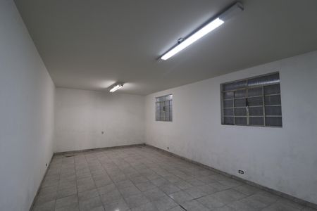 Casa à venda com 301m², 2 quartos e 4 vagasCasa  2 Quarto