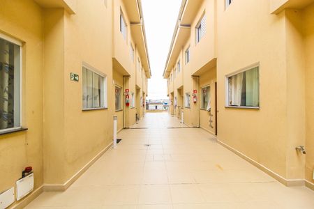 Casa de condomínio à venda com 65m², 2 quartos e 1 vaga Casa de condomínio à venda com 65m², 2 quartos e 1 vagaÁrea Externa