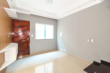 Casa de condomínio à venda com 65m², 2 quartos e 1 vaga Casa de condomínio à venda com 65m², 2 quartos e 1 vagaSala