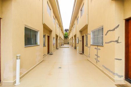 Casa de condomínio à venda com 65m², 2 quartos e 1 vaga Casa de condomínio à venda com 65m², 2 quartos e 1 vagaÁrea Externa