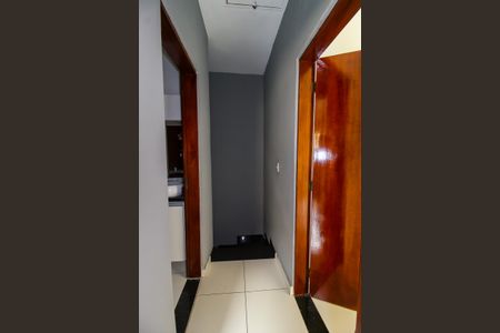 Casa de condomínio à venda com 65m², 2 quartos e 1 vaga Casa de condomínio à venda com 65m², 2 quartos e 1 vagaCorredor