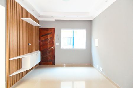 Casa de condomínio à venda com 65m², 2 quartos e 1 vaga Casa de condomínio à venda com 65m², 2 quartos e 1 vagaSala