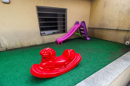 Casa de condomínio à venda com 65m², 2 quartos e 1 vaga Casa de condomínio à venda com 65m², 2 quartos e 1 vagaÁrea Externa