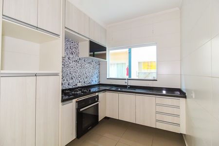 Casa de condomínio à venda com 65m², 2 quartos e 1 vaga Casa de condomínio à venda com 65m², 2 quartos e 1 vagaCozinha