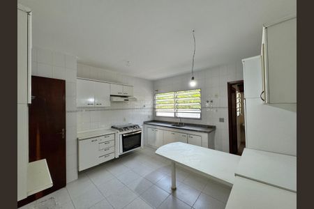 Casa de condomínio à venda com 190m², 3 quartos e 2 vagasCozinha