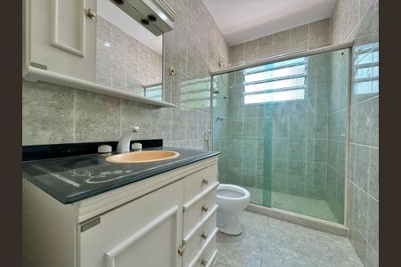 Casa de condomínio à venda com 190m², 3 quartos e 2 vagasBanheiro Social