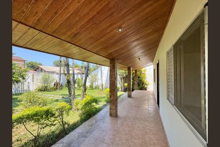 Casa de condomínio à venda com 190m², 3 quartos e 2 vagasÁrea externa