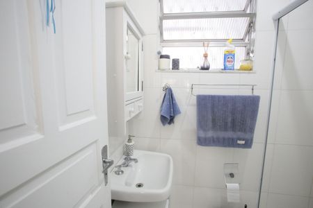 Casa à venda com 564m², 4 quartos e 3 vagas Casa à venda com 564m², 4 quartos e 3 vagasBanheiro da Suíte 2