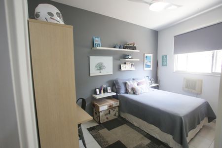 Casa à venda com 564m², 4 quartos e 3 vagas Casa à venda com 564m², 4 quartos e 3 vagasSuíte 2