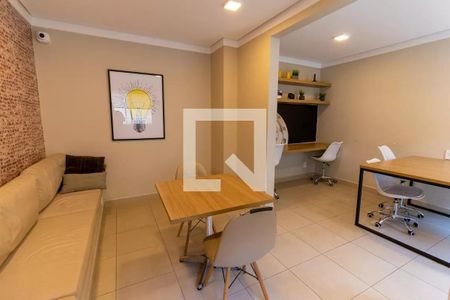 Apartamento à venda com 32m², 2 quartos e sem vagaÁrea comum - Salão de festas