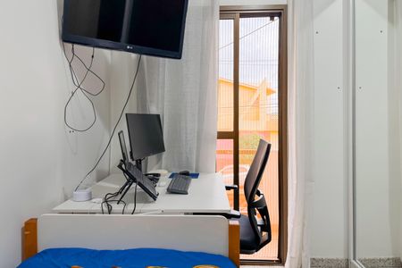 Casa à venda com 100m², 3 quartos e 2 vagasQuarto 2