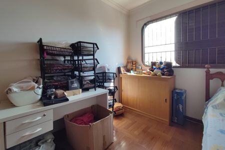 Apartamento à venda com 180m², 4 quartos e 2 vagas Apartamento à venda com 180m², 4 quartos e 2 vagasQuarto 2