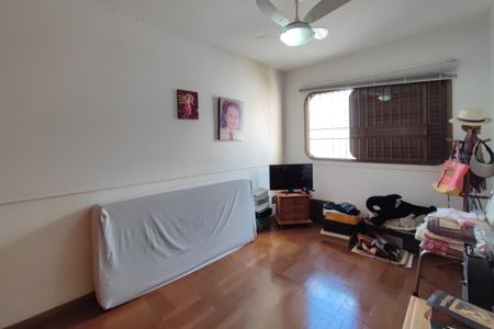 Apartamento à venda com 180m², 4 quartos e 2 vagas Apartamento à venda com 180m², 4 quartos e 2 vagasQuarto 3