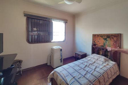 Apartamento à venda com 180m², 4 quartos e 2 vagas Apartamento à venda com 180m², 4 quartos e 2 vagasQuarto 4