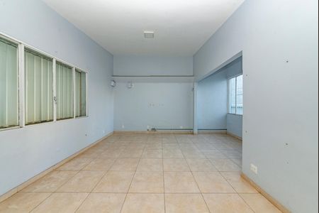 Casa para alugar com 341m², 4 quartos e 2 vagasSala 2