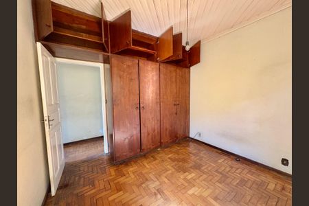 Casa à venda com 350m², 4 quartos e 1 vagaQuarto 1 - Suíte
