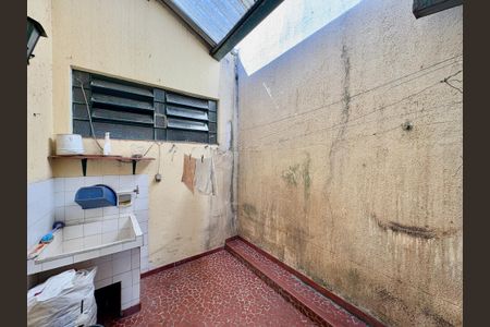 Casa à venda com 350m², 4 quartos e 1 vagaÁrea de Serviço