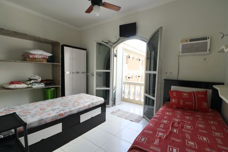 Apartamento para alugar com 100m², 3 quartos e 1 vaga Apartamento para alugar com 100m², 3 quartos e 1 vagaQuarto