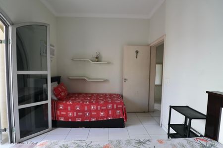 Apartamento para alugar com 100m², 3 quartos e 1 vaga Apartamento para alugar com 100m², 3 quartos e 1 vagaQuarto