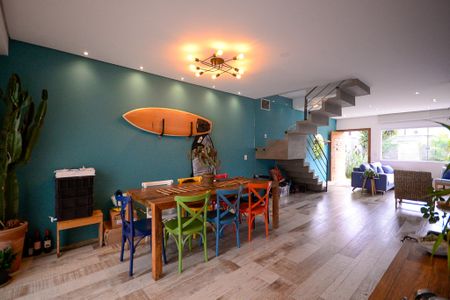 Casa à venda com 270m², 3 quartos e 4 vagasCozinha