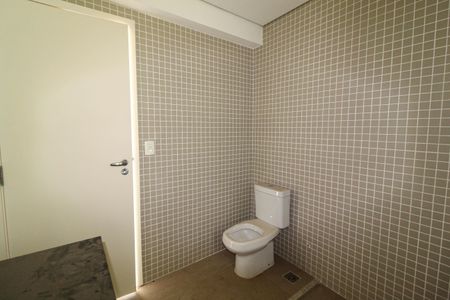 Apartamento à venda com 168m², 2 quartos e 2 vagasBanheiro da Suíte 2