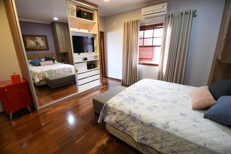 Casa à venda com 400m², 4 quartos e 5 vagasQuarto 4 - Suíte