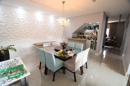 Casa à venda com 400m², 4 quartos e 5 vagasSala de Jantar