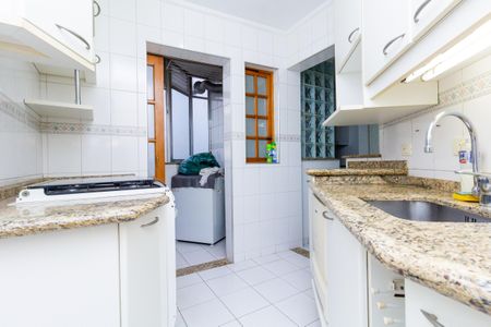 Apartamento à venda com 74m², 2 quartos e 1 vaga Apartamento à venda com 74m², 2 quartos e 1 vagaCozinha