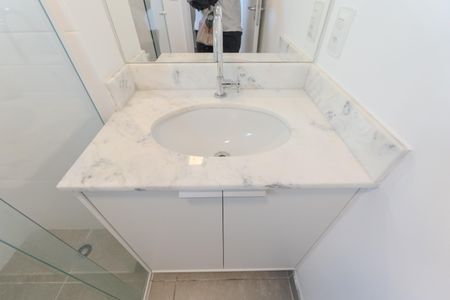 Studio para alugar com 30m², 1 quarto e sem vaga Studio para alugar com 30m², 1 quarto e sem vagaBanheiro