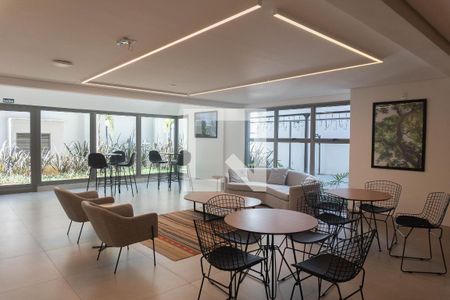 Studio para alugar com 30m², 1 quarto e sem vaga Studio para alugar com 30m², 1 quarto e sem vagaHall de entrada