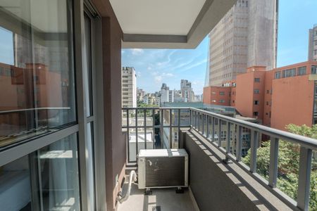 Studio para alugar com 30m², 1 quarto e sem vaga Studio para alugar com 30m², 1 quarto e sem vagaSacada