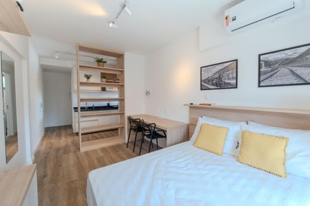 Studio para alugar com 30m², 1 quarto e sem vaga Studio para alugar com 30m², 1 quarto e sem vagaStudio