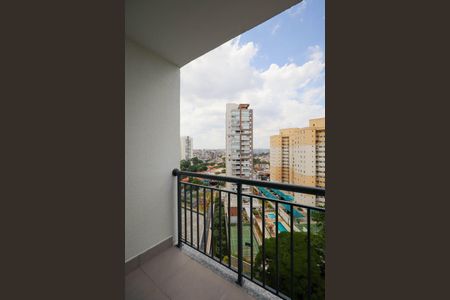 Apartamento à venda com 58m², 2 quartos e 1 vaga Apartamento à venda com 58m², 2 quartos e 1 vagaVaranda