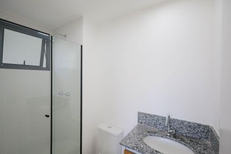 Apartamento à venda com 58m², 2 quartos e 1 vaga Apartamento à venda com 58m², 2 quartos e 1 vagaBanheiro da Suíte 1