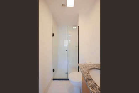 Apartamento à venda com 58m², 2 quartos e 1 vaga Apartamento à venda com 58m², 2 quartos e 1 vagaBanheiro Social