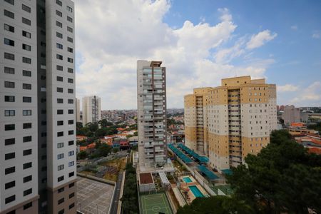 Apartamento à venda com 58m², 2 quartos e 1 vaga Apartamento à venda com 58m², 2 quartos e 1 vagaVaranda