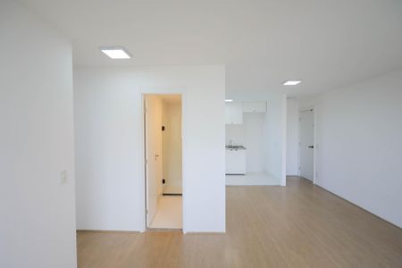 Apartamento à venda com 58m², 2 quartos e 1 vaga Apartamento à venda com 58m², 2 quartos e 1 vagaSala