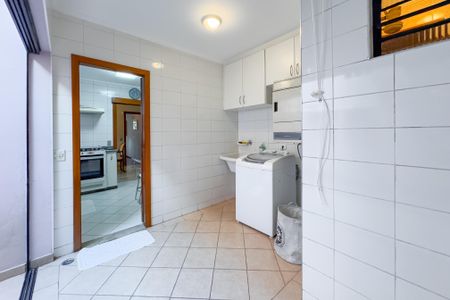 Casa à venda com 204m², 3 quartos e 3 vagasÁrea de Serviço