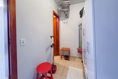 Casa à venda com 204m², 3 quartos e 3 vagasQuarto de Serviço