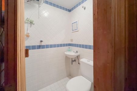 Casa à venda com 204m², 3 quartos e 3 vagasBanheiro da Sauna