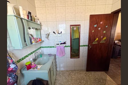 Casa à venda com 326m², 5 quartos e 4 vagasEdícula