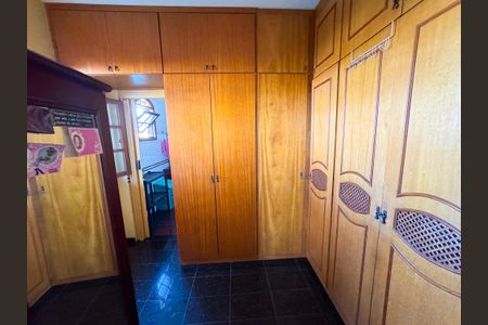 Casa à venda com 326m², 5 quartos e 4 vagasCloset do Quarto 1