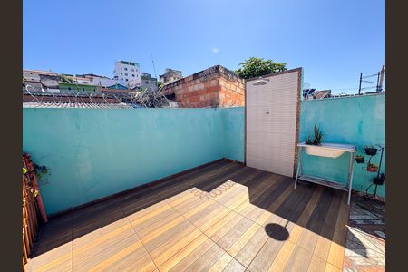 Casa à venda com 326m², 5 quartos e 4 vagasÁrea Externa