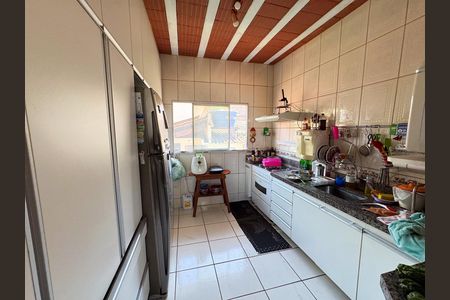 Casa à venda com 326m², 5 quartos e 4 vagasEdícula