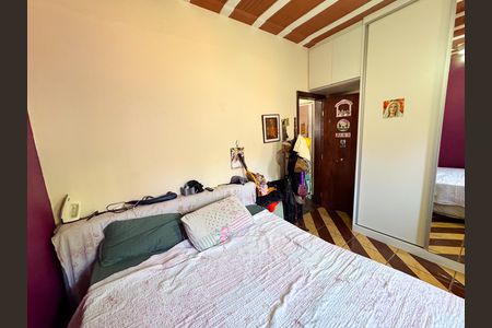 Casa à venda com 326m², 5 quartos e 4 vagasEdícula