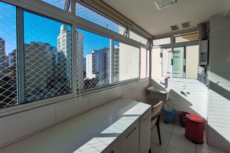 Apartamento à venda com 114m², 3 quartos e 2 vagasÁrea de Serviço