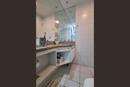 Apartamento à venda com 114m², 3 quartos e 2 vagasBanheiro Social